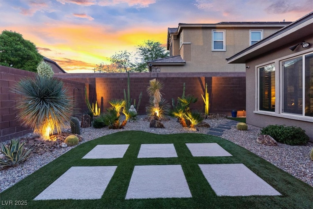 10018 Regency Square Avenue, Las Vegas, Nevada image 42