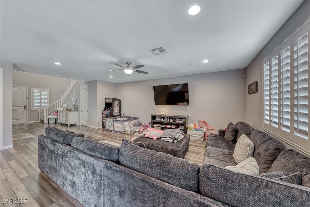 600 Suncrest Peak Place, Henderson, Nevada image 9