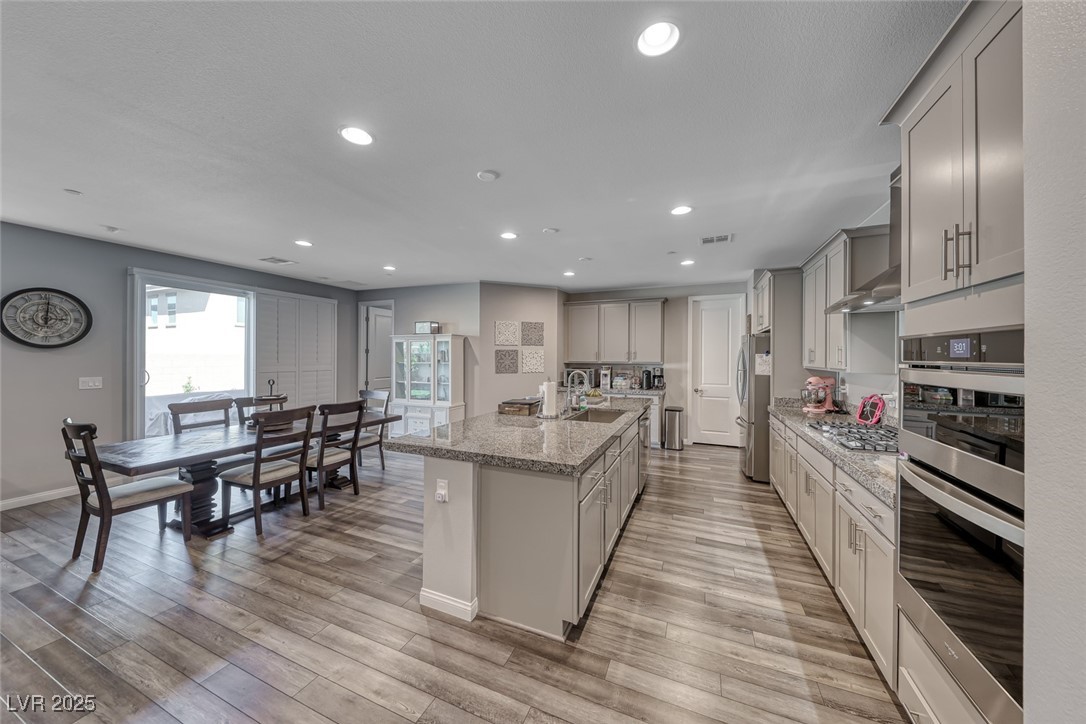 600 Suncrest Peak Place, Henderson, Nevada image 15