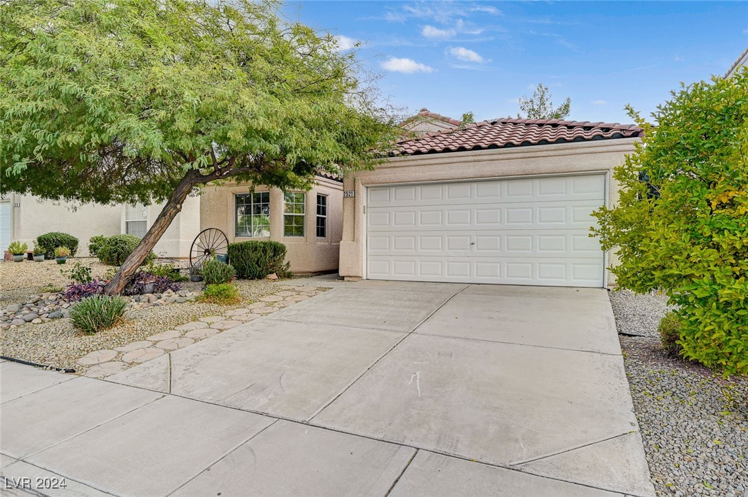 2521 Citrus Garden Circle, Henderson, Nevada image 4