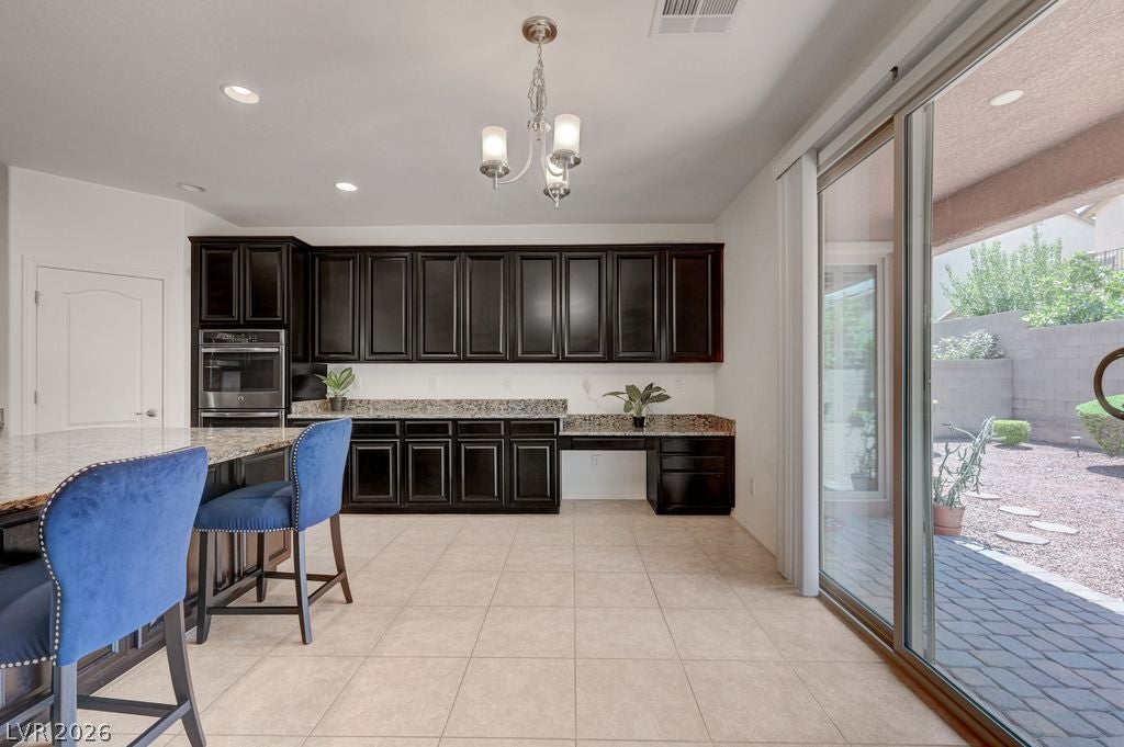 6221 Canterbury Field Road