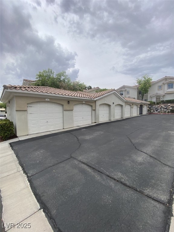 Las Vegas, Nevada 89144, United States, 3 Bedrooms Bedrooms, ,2 BathroomsBathrooms,Residential,Active,145060