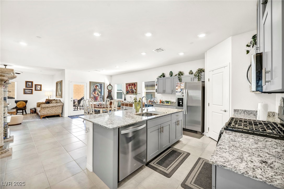 10940 Stone Crossing Avenue