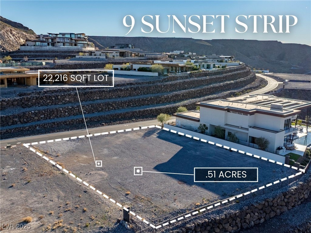 9 Sunset Strip
