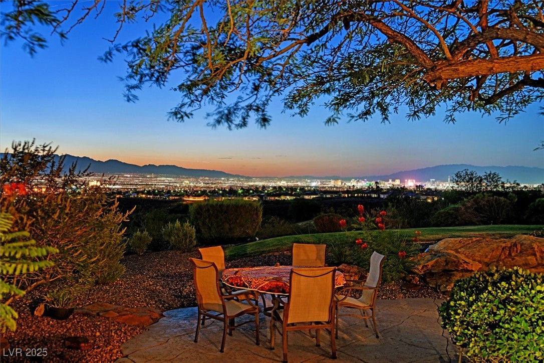 Henderson, Nevada 89052, United States, 3 Bedrooms Bedrooms, ,3 BathroomsBathrooms,Residential,Active,193415