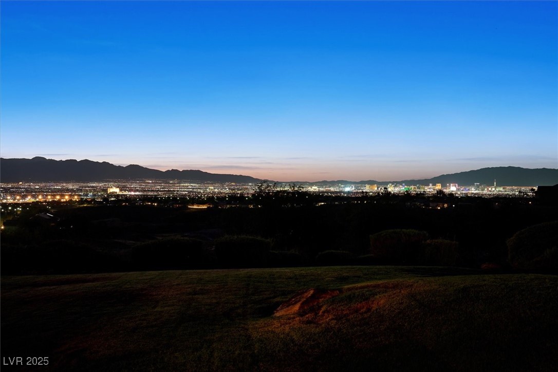 Henderson, Nevada 89052, United States, 3 Bedrooms Bedrooms, ,3 BathroomsBathrooms,Residential,Active,193415