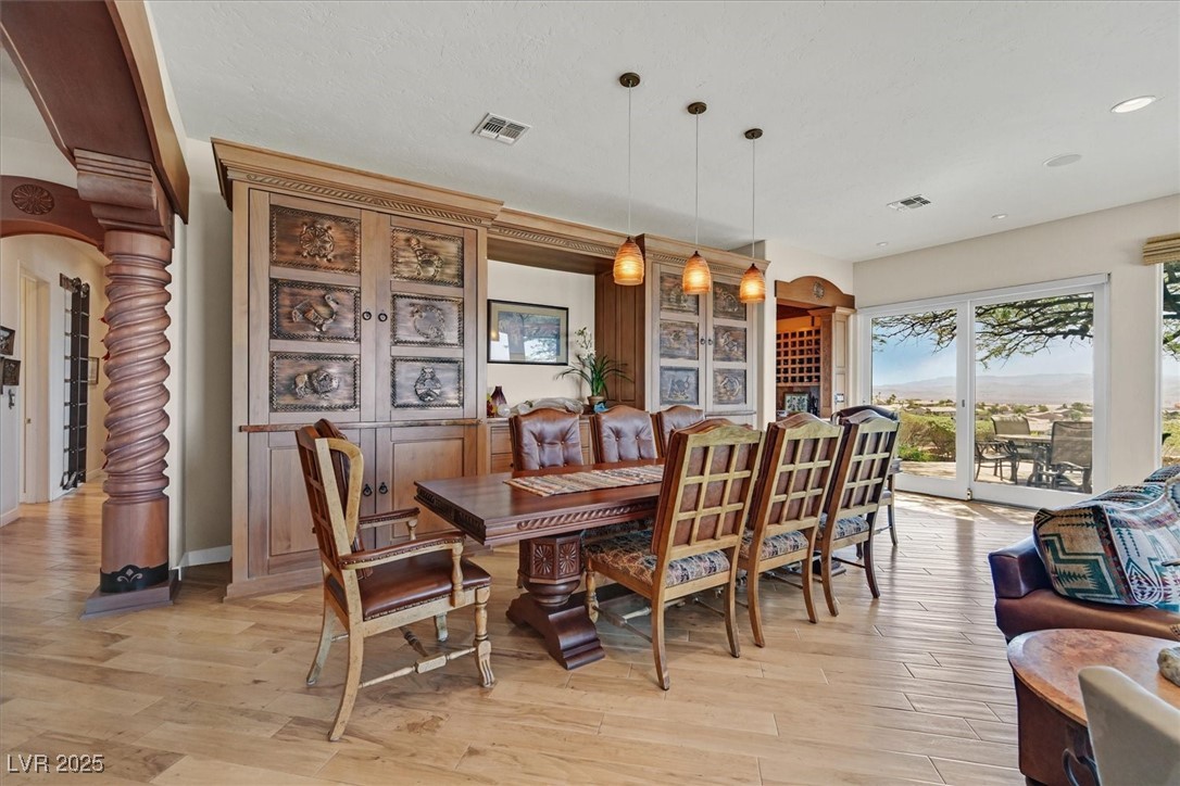 Henderson, Nevada 89052, United States, 3 Bedrooms Bedrooms, ,3 BathroomsBathrooms,Residential,Active,193415