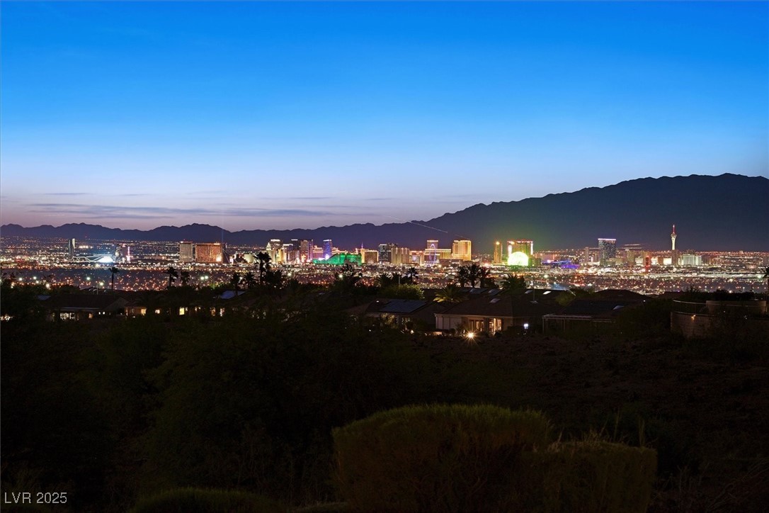 Henderson, Nevada 89052, United States, 3 Bedrooms Bedrooms, ,3 BathroomsBathrooms,Residential,Active,193415