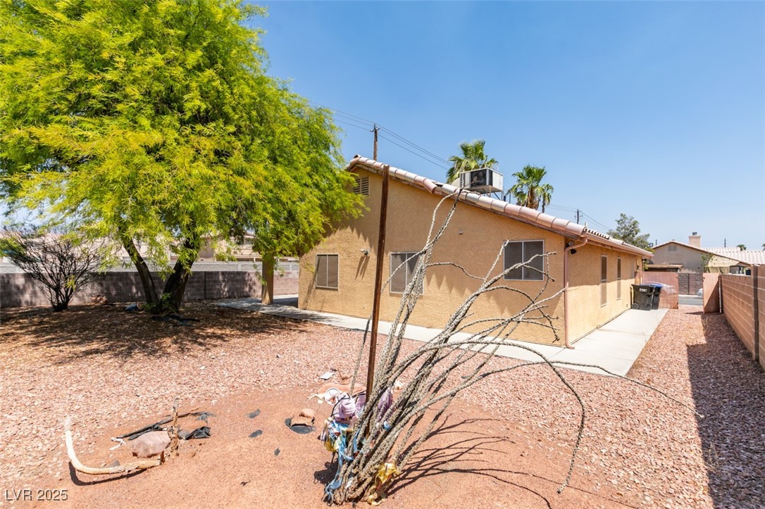 North Las Vegas, Nevada 89032, United States, 3 Bedrooms Bedrooms, ,2 BathroomsBathrooms,Residential,Active,192008