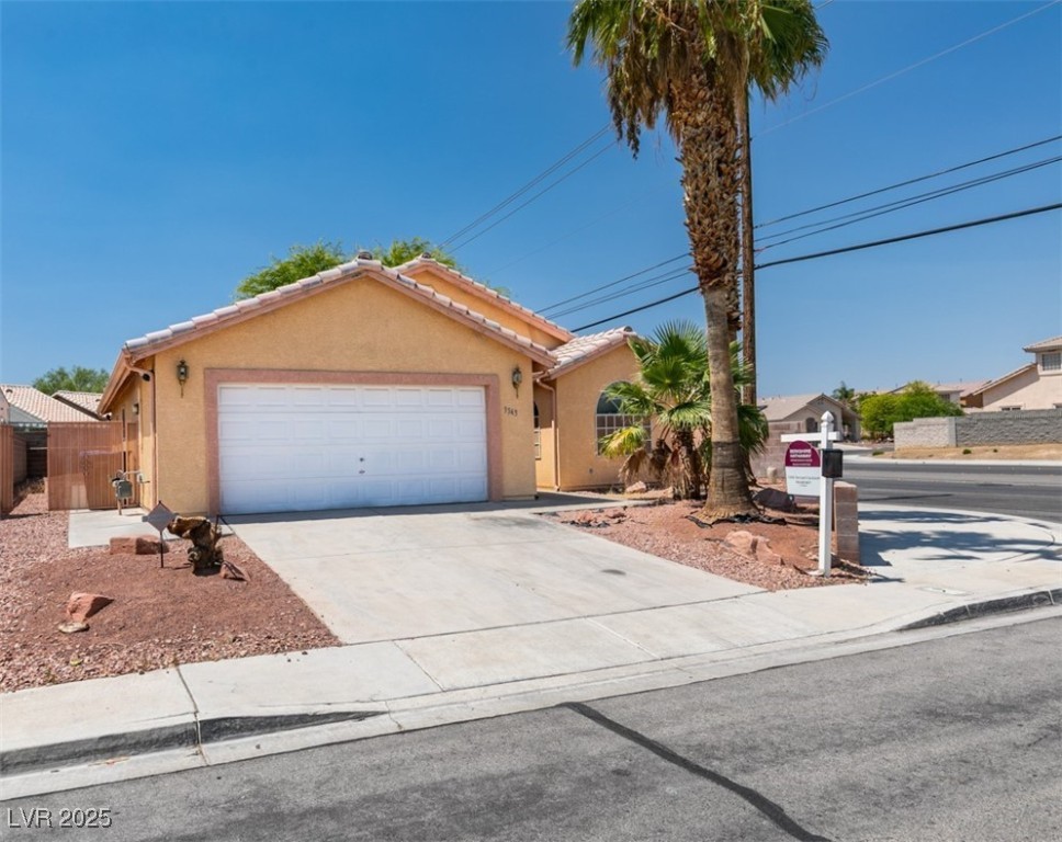 North Las Vegas, Nevada 89032, United States, 3 Bedrooms Bedrooms, ,2 BathroomsBathrooms,Residential,Active,192008