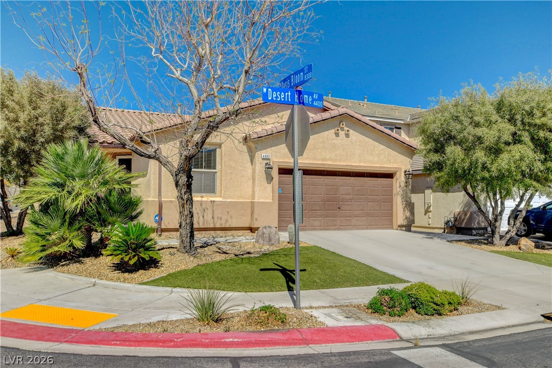 4432 Desert Home Avenue