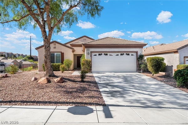 2593 CORVUS ST, HENDERSON, NV 89044 - Image 972bb2d507a58e6efb59cf4c7b465eba/4267522428