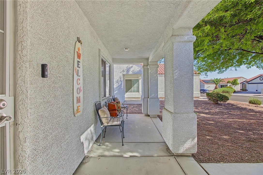 4717 Mountain Tree Street