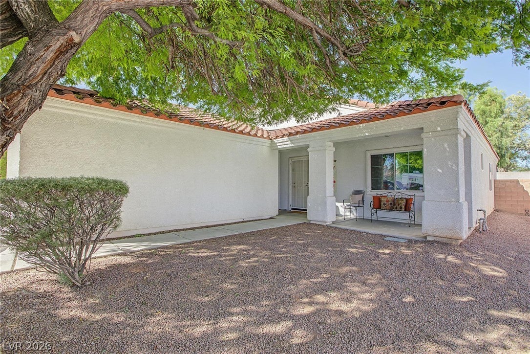4717 Mountain Tree Street