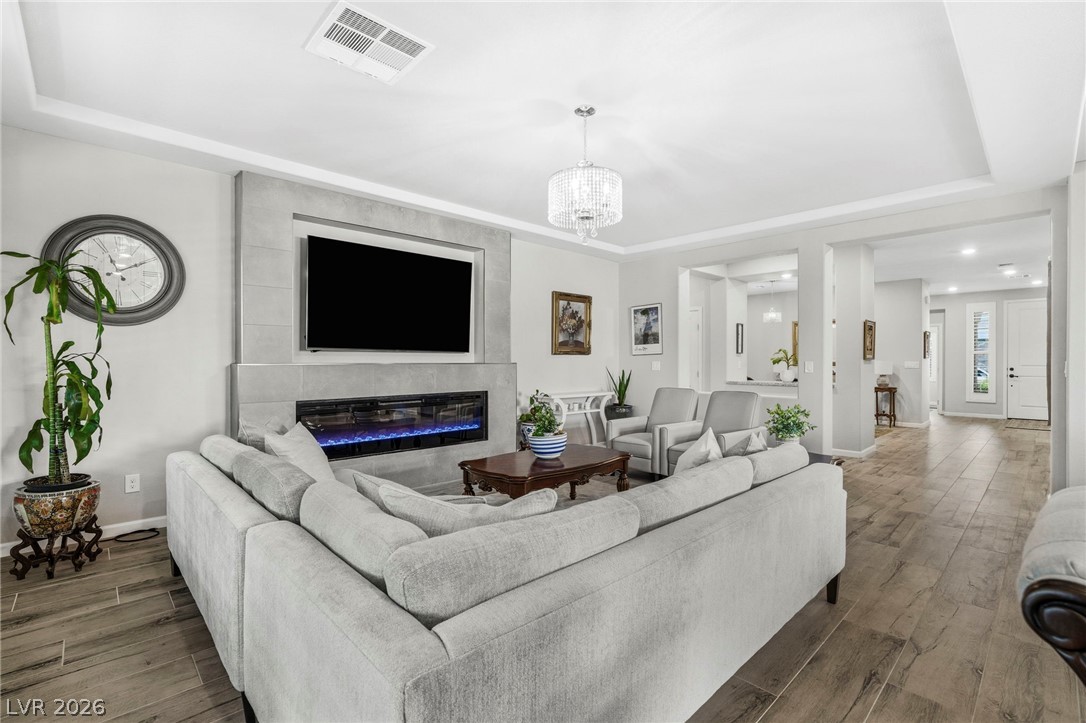 8610 Hallcrest Court