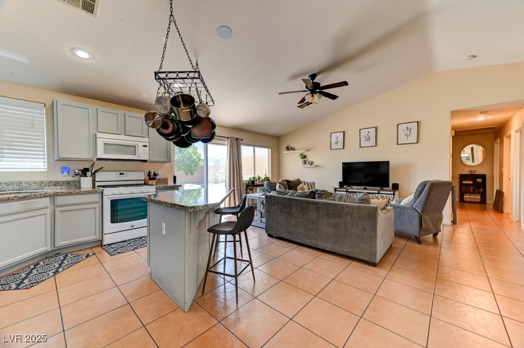 3823 Aspen Creek Avenue, North Las Vegas, Nevada image 11