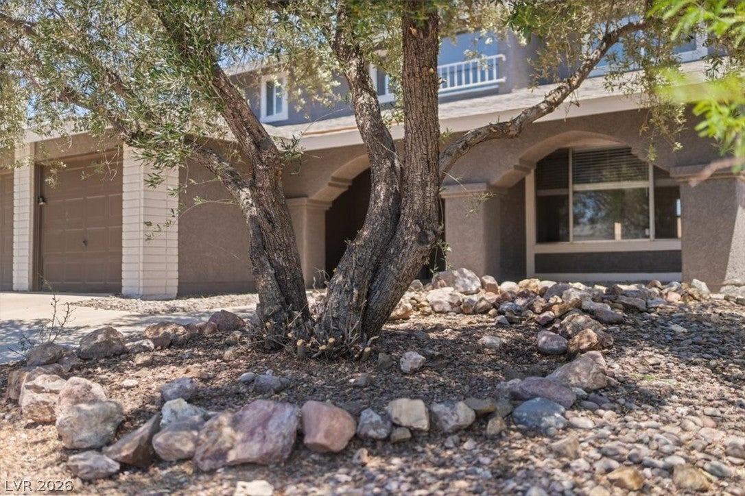 5212 Dancer Way