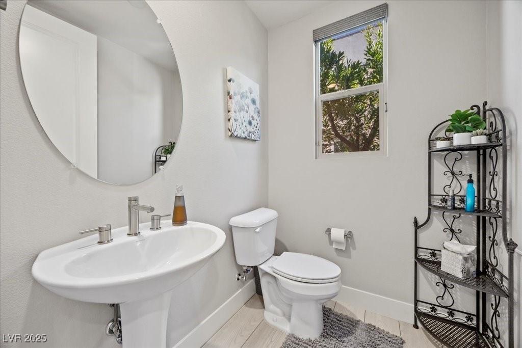 Las Vegas, Nevada 89135, United States, 2 Bedrooms Bedrooms, ,3 BathroomsBathrooms,Residential,Active,252916