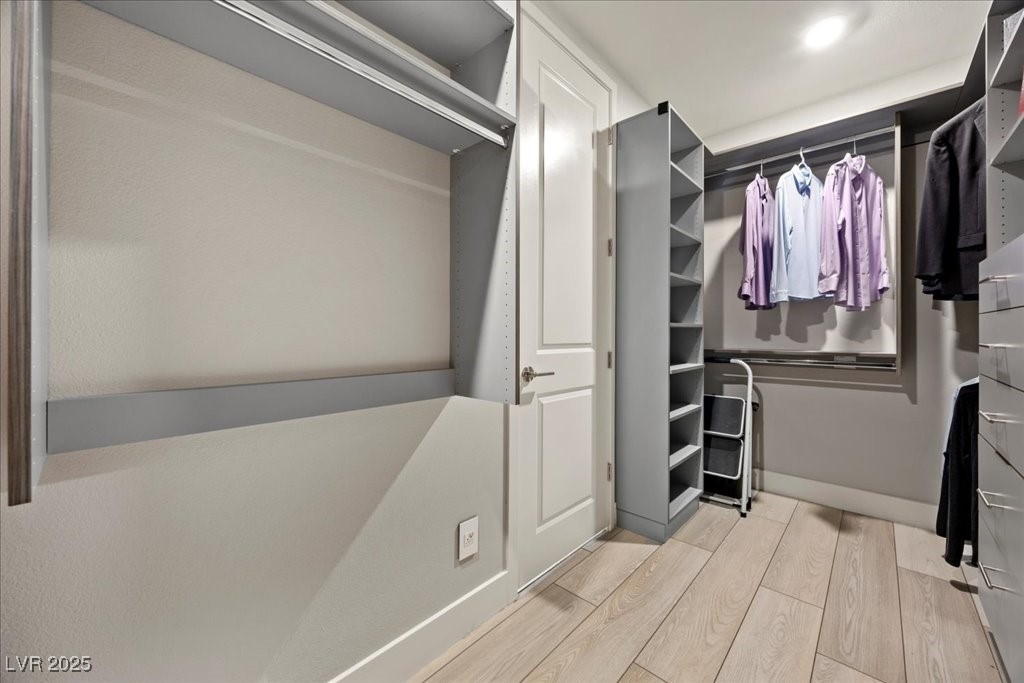 Las Vegas, Nevada 89135, United States, 2 Bedrooms Bedrooms, ,3 BathroomsBathrooms,Residential,Active,252916