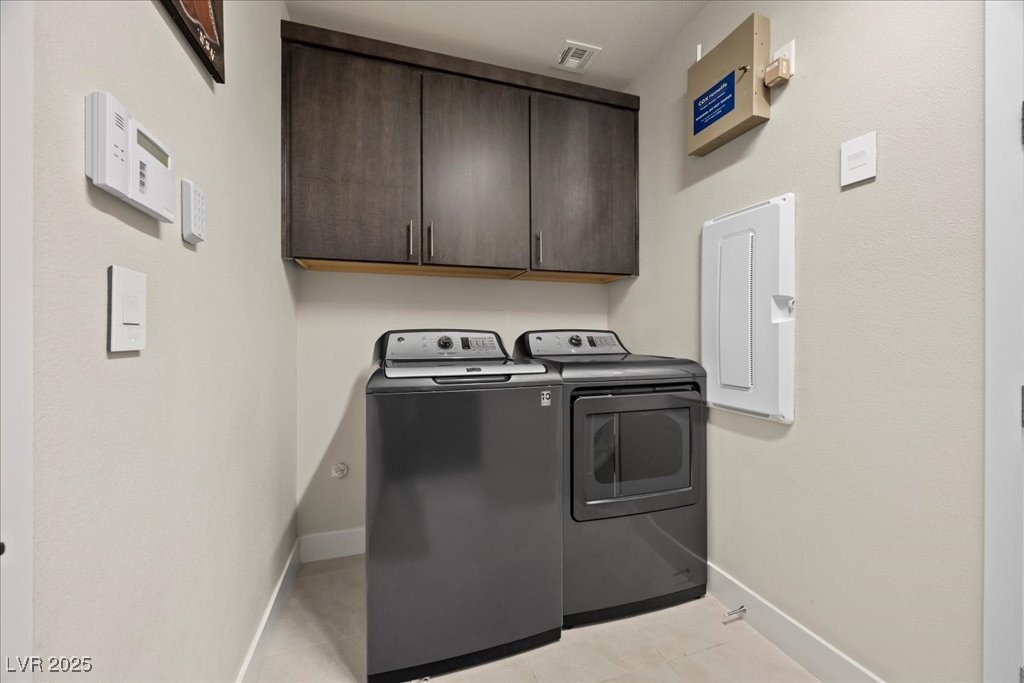 Las Vegas, Nevada 89135, United States, 2 Bedrooms Bedrooms, ,3 BathroomsBathrooms,Residential,Active,252916