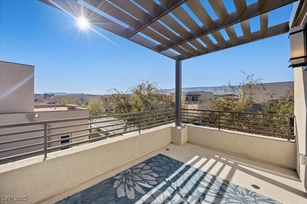 Las Vegas, Nevada 89135, United States, 2 Bedrooms Bedrooms, ,3 BathroomsBathrooms,Residential,Active,252916