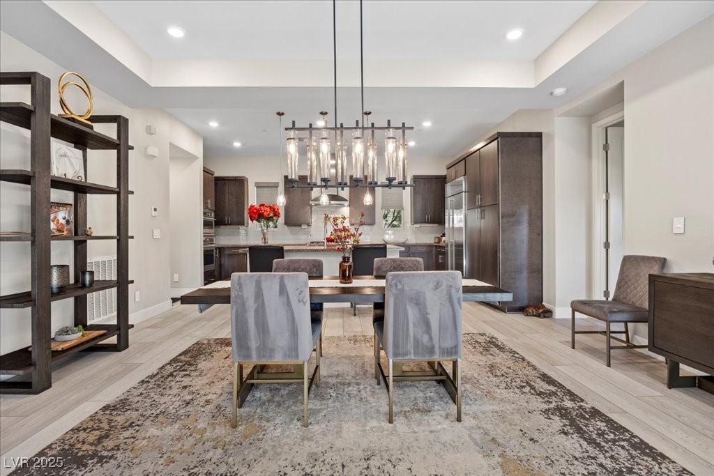 Las Vegas, Nevada 89135, United States, 2 Bedrooms Bedrooms, ,3 BathroomsBathrooms,Residential,Active,252916