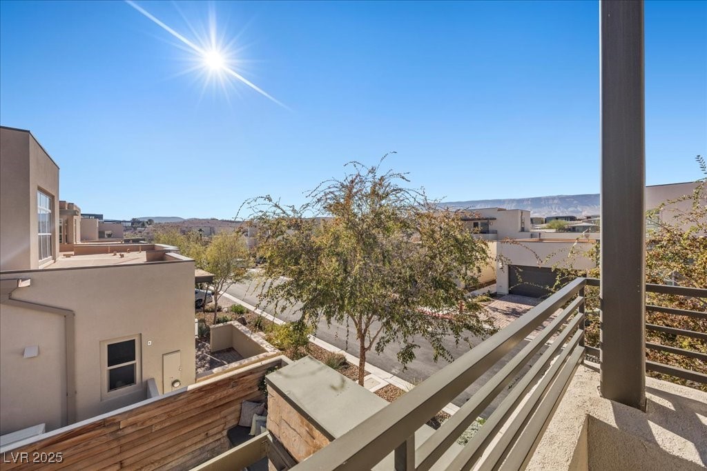 Las Vegas, Nevada 89135, United States, 2 Bedrooms Bedrooms, ,3 BathroomsBathrooms,Residential,Active,252916