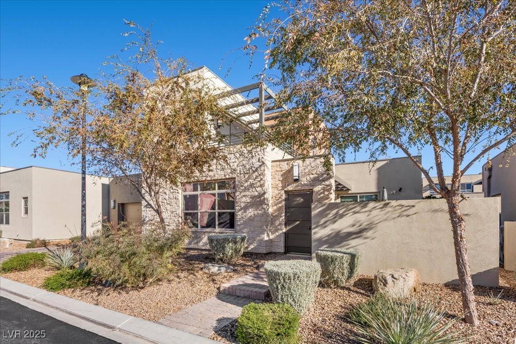 Las Vegas, Nevada 89135, United States, 2 Bedrooms Bedrooms, ,3 BathroomsBathrooms,Residential,Active,252916