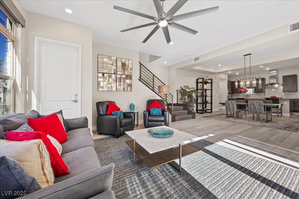 Las Vegas, Nevada 89135, United States, 2 Bedrooms Bedrooms, ,3 BathroomsBathrooms,Residential,Active,252916