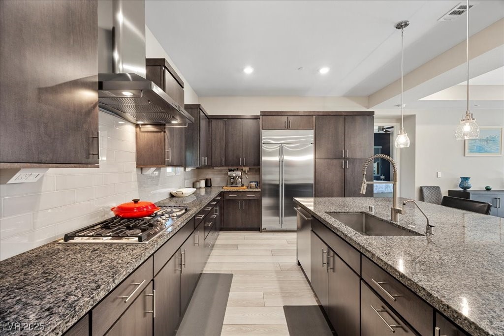 Las Vegas, Nevada 89135, United States, 2 Bedrooms Bedrooms, ,3 BathroomsBathrooms,Residential,Active,252916