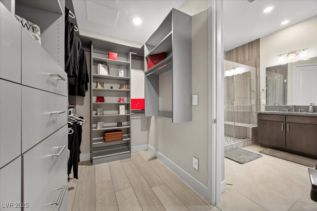 Las Vegas, Nevada 89135, United States, 2 Bedrooms Bedrooms, ,3 BathroomsBathrooms,Residential,Active,252916