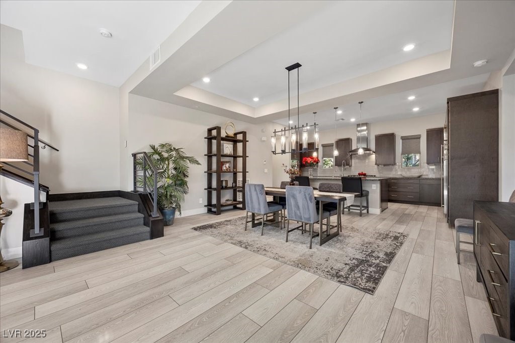 Las Vegas, Nevada 89135, United States, 2 Bedrooms Bedrooms, ,3 BathroomsBathrooms,Residential,Active,252916