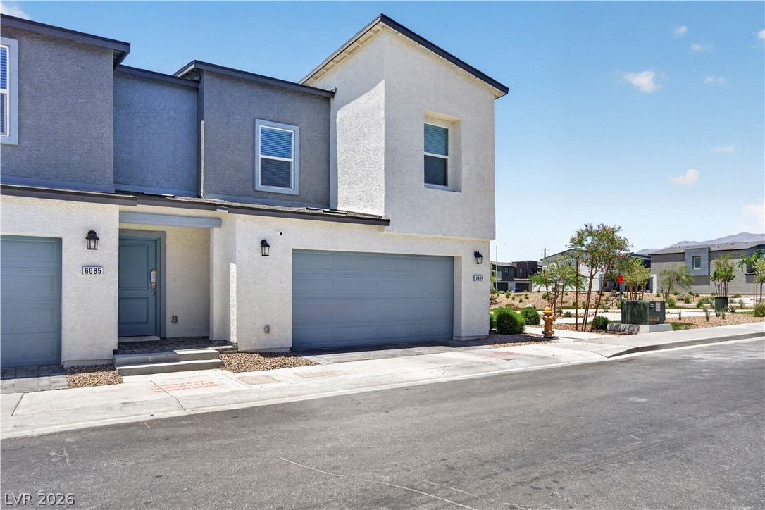 6089 Lily Garden Street