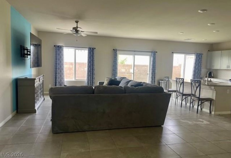 941 Twincrest Avenue