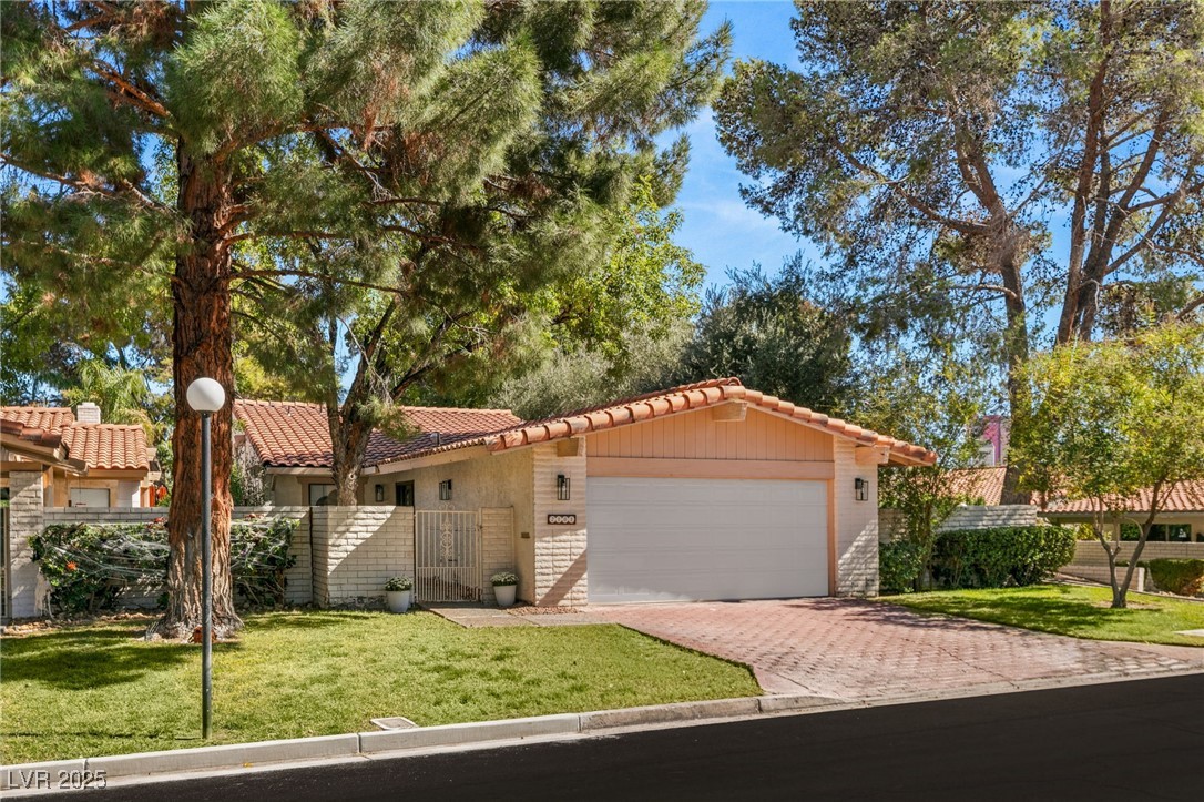 2101 CALLE DE ESPANA