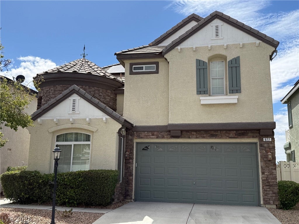 977 SPARKLING LIGHT Street