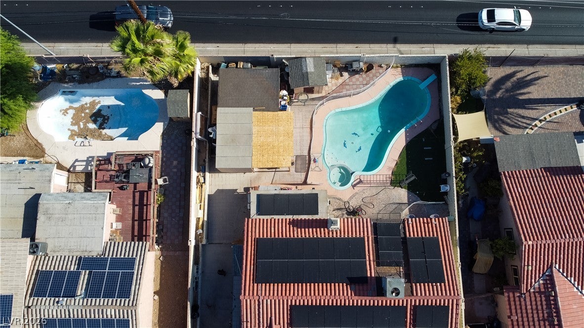 3760 La Junta Drive