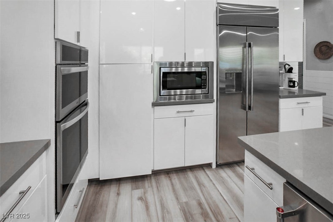 12438 Heritage Bend Drive