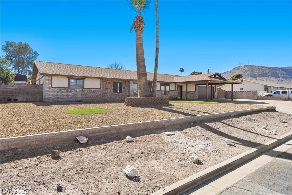 281 E Kimberly Drive