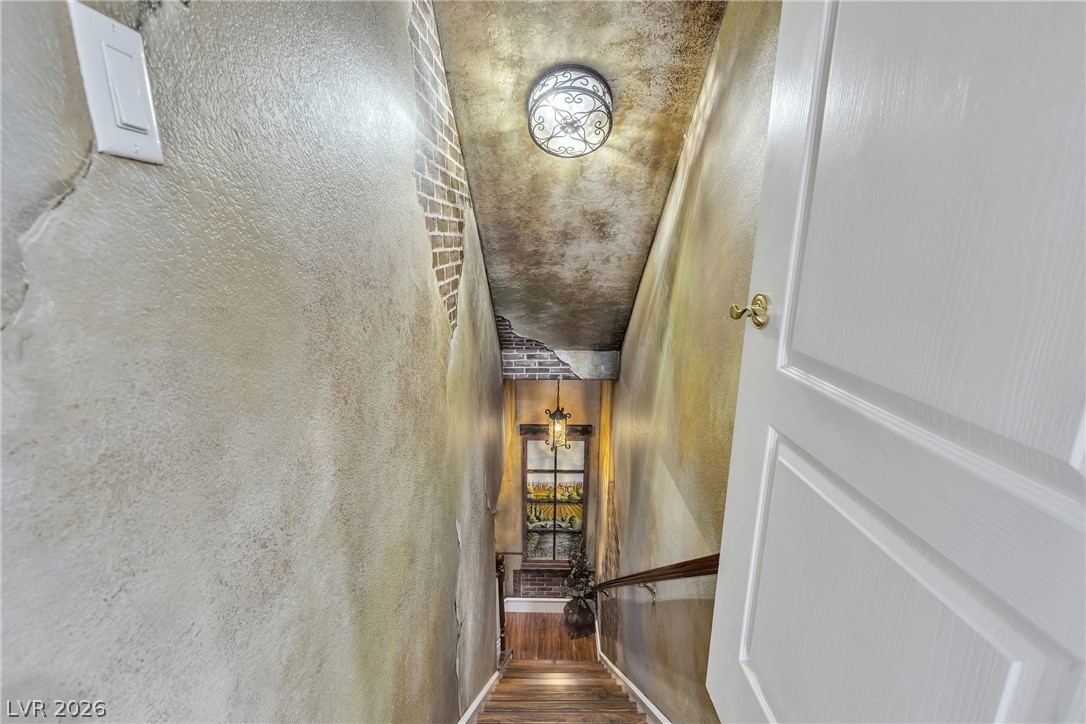 Las Vegas, Nevada, 89146, United States, 5 Bedrooms Bedrooms, ,7 BathroomsBathrooms,Residential,Active,2032390