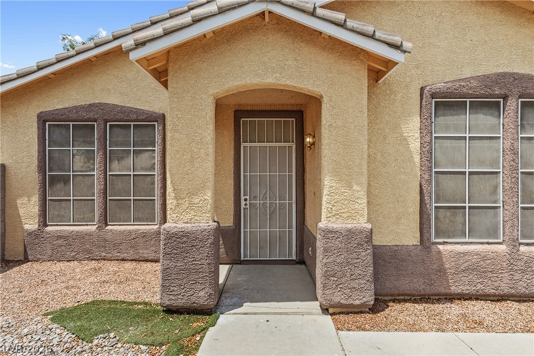 5026 Droubay Drive