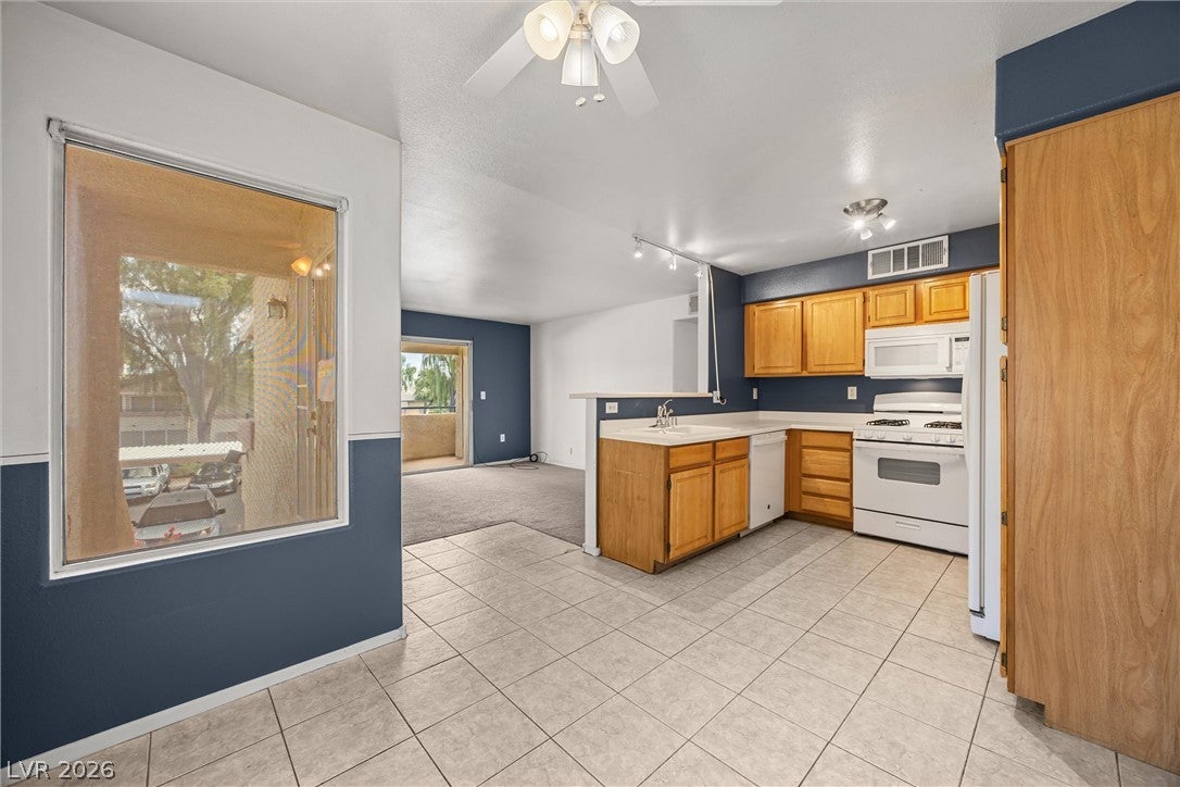 5710 E Tropicana Avenue 2234