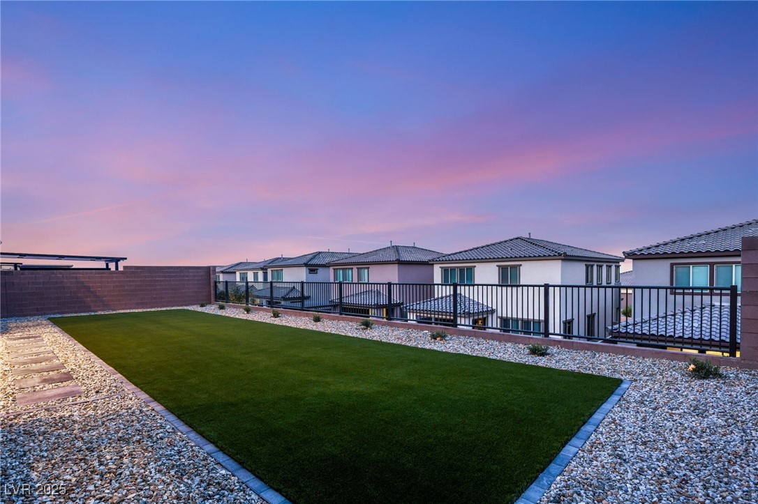 Las Vegas, Nevada 89138, United States, 5 Bedrooms Bedrooms, ,5 BathroomsBathrooms,Residential,Active,247655