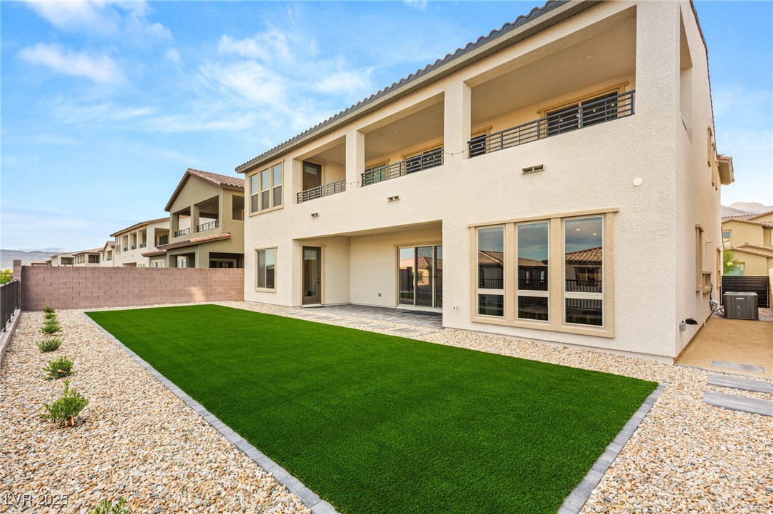 Las Vegas, Nevada 89138, United States, 5 Bedrooms Bedrooms, ,5 BathroomsBathrooms,Residential,Active,247655