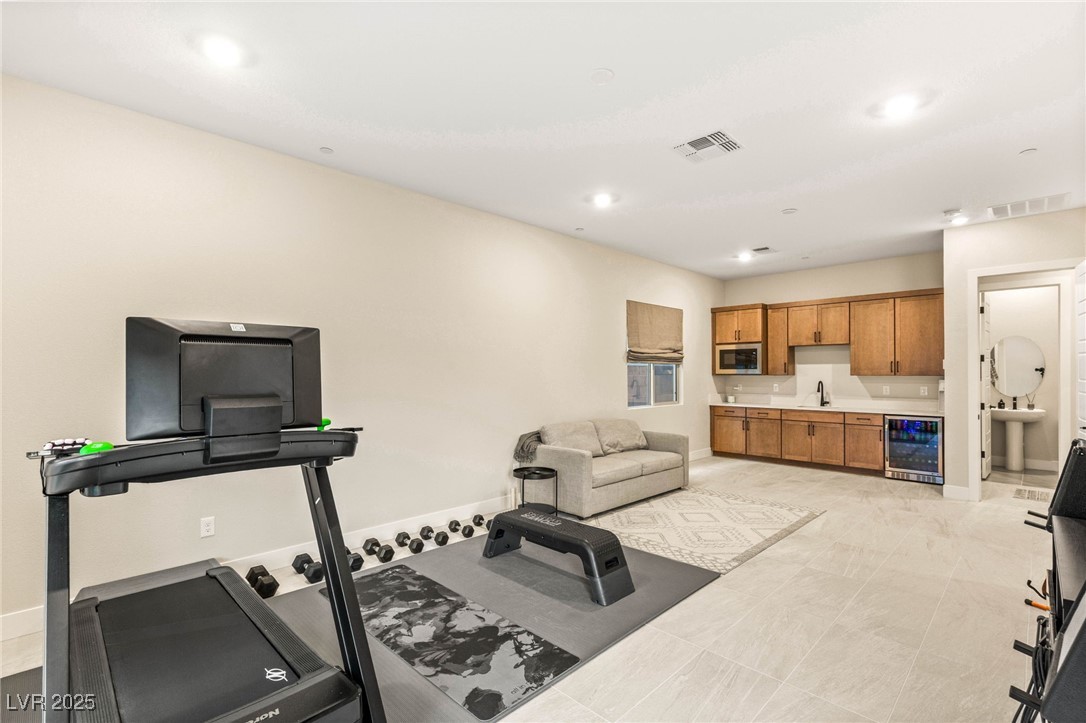 Las Vegas, Nevada 89138, United States, 5 Bedrooms Bedrooms, ,5 BathroomsBathrooms,Residential,Active,247655