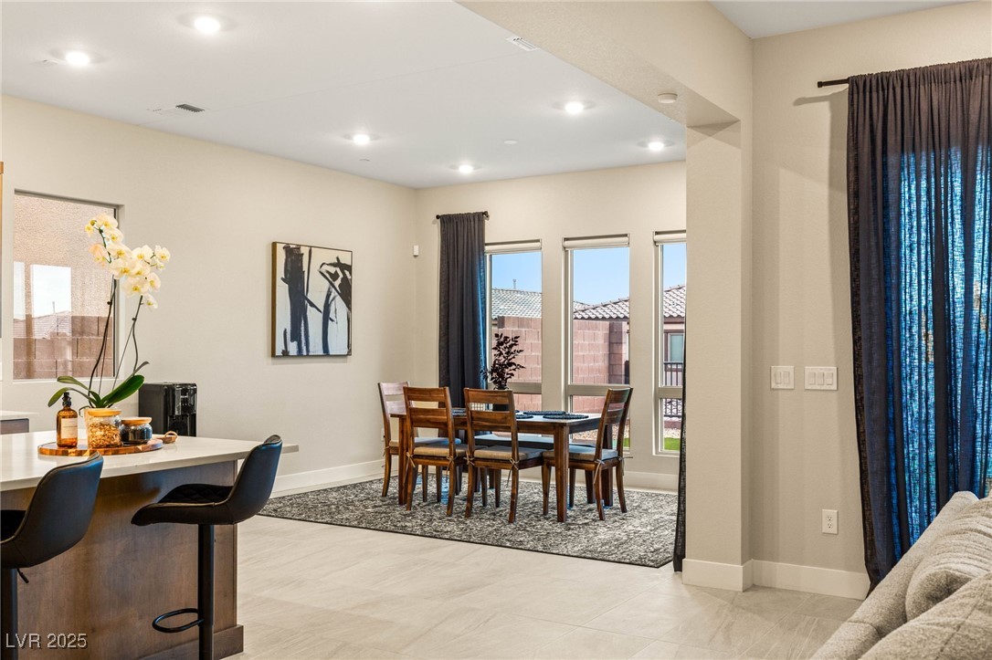 Las Vegas, Nevada 89138, United States, 5 Bedrooms Bedrooms, ,5 BathroomsBathrooms,Residential,Active,247655