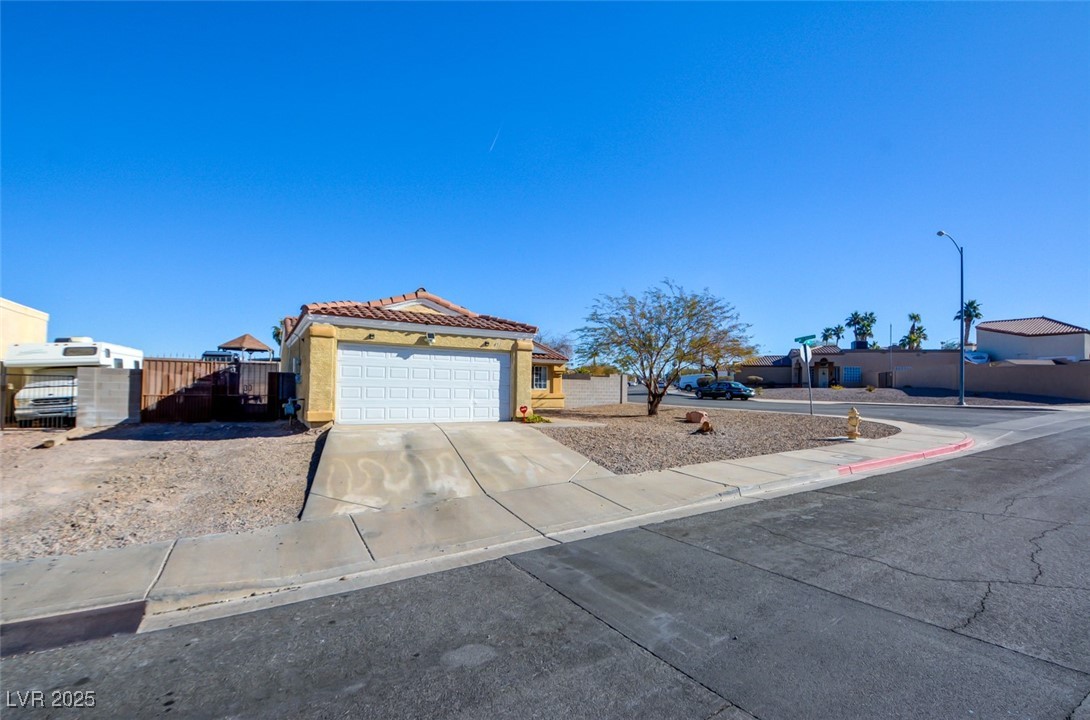 451 Wright Way, Henderson, Nevada image 3