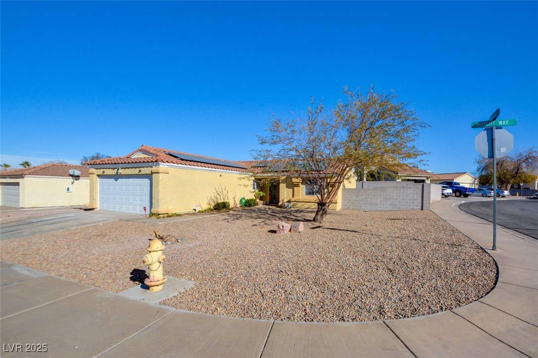 451 Wright Way, Henderson, Nevada image 4