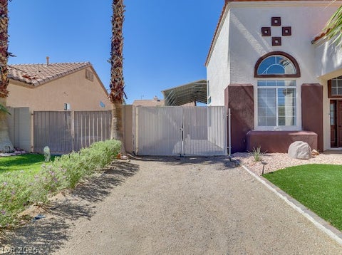 Homes For Sale - 609 Pimlico Drive<br/> Henderson, NV 89015