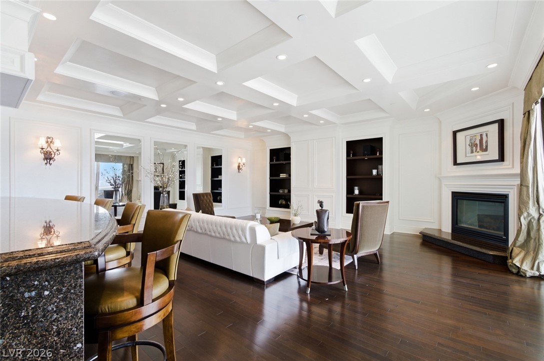 2857 Paradise Road 2402